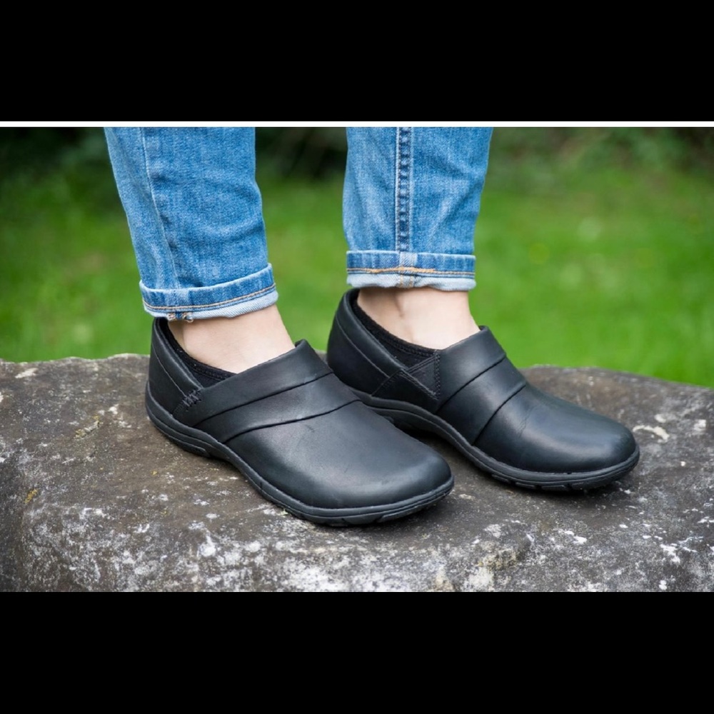 MERRELL Slip ons